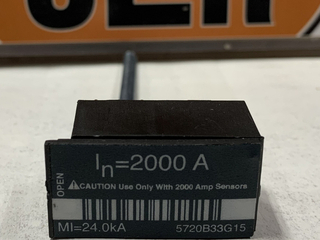 C.H- 5720B33G15 (2000 AMP SENSOR PLUG) Product Image
